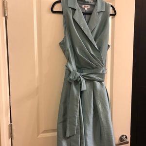 Jones Studio Size 18 sleeveless collared dress